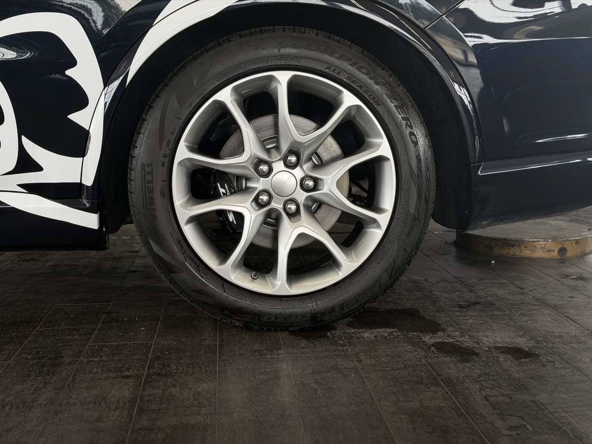 Used 2025 Dodge Durango SRT Hellcat AWD/4WD image 18