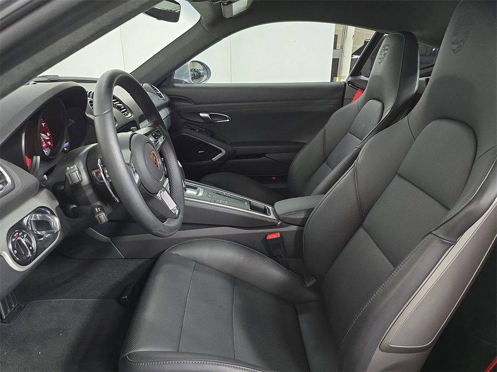 Certified 2024 Porsche 718 Cayman GT4 image 5