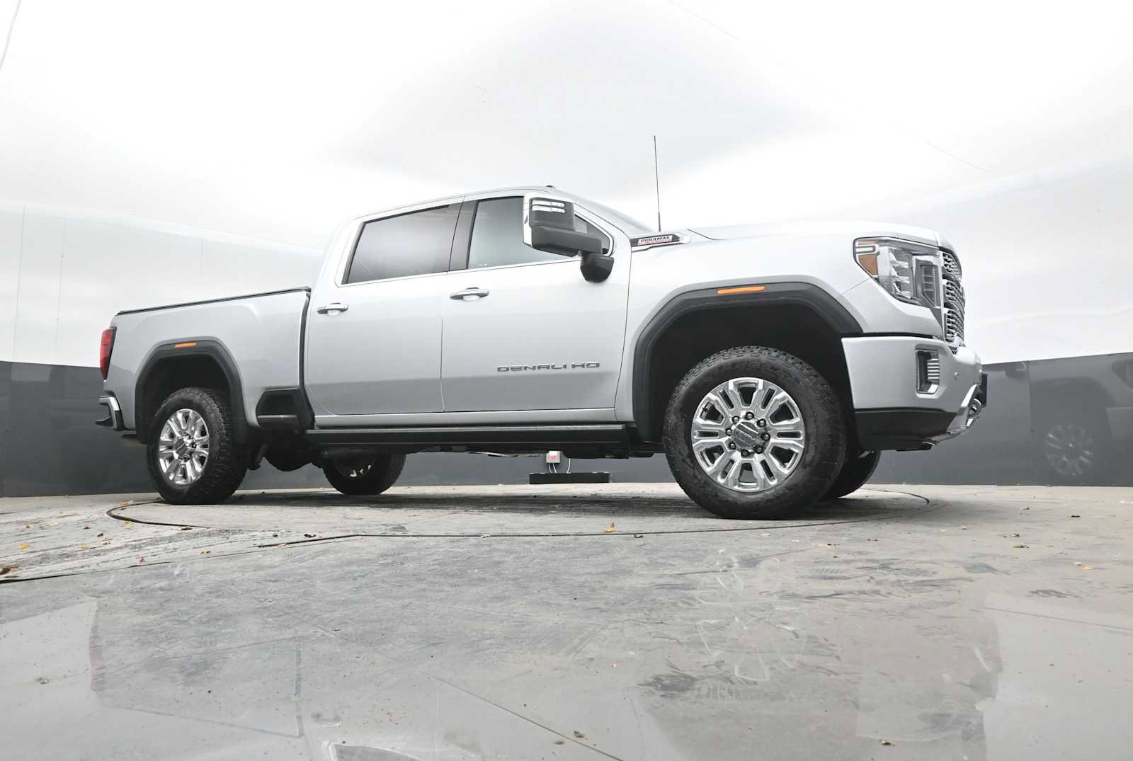 Used 2022 GMC Sierra 3500 Denali w/ Denali Ultimate Package image 57