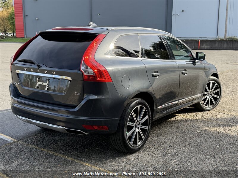 Used 2015 Volvo XC60 T5 Premier w/ Proximity Package FWD image 6