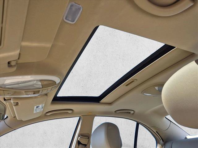 Used 2009 Mercedes-Benz E 350 Sedan image 13