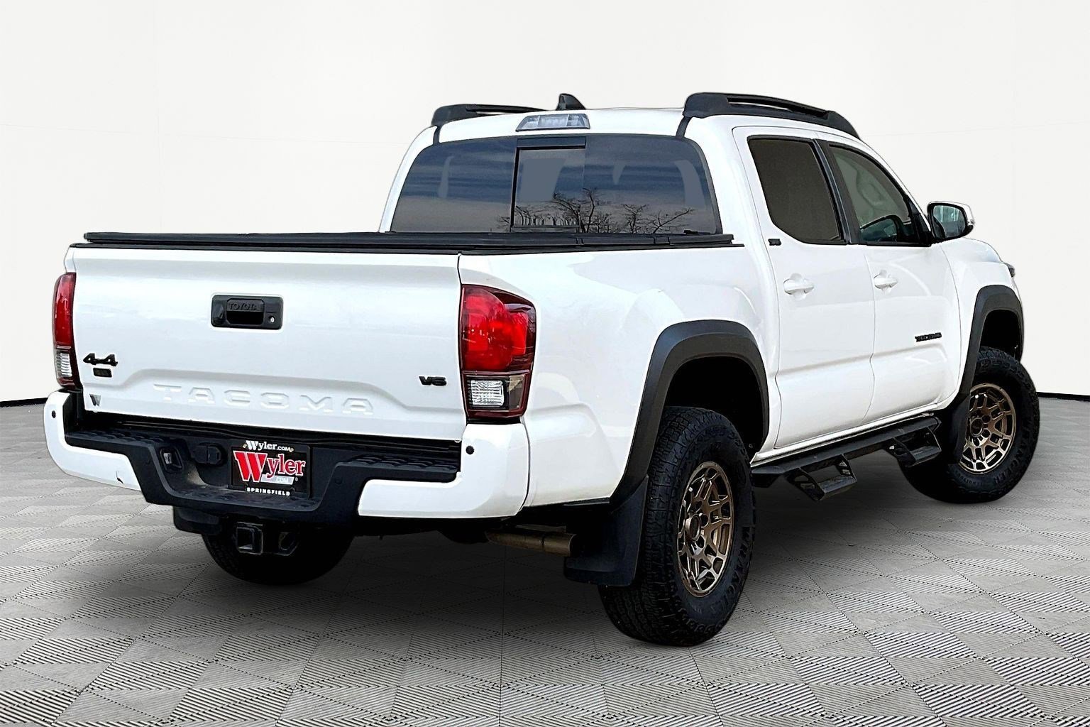 Certified 2023 Toyota Tacoma 4x4 Double Cab w/ Trail Edition image 6