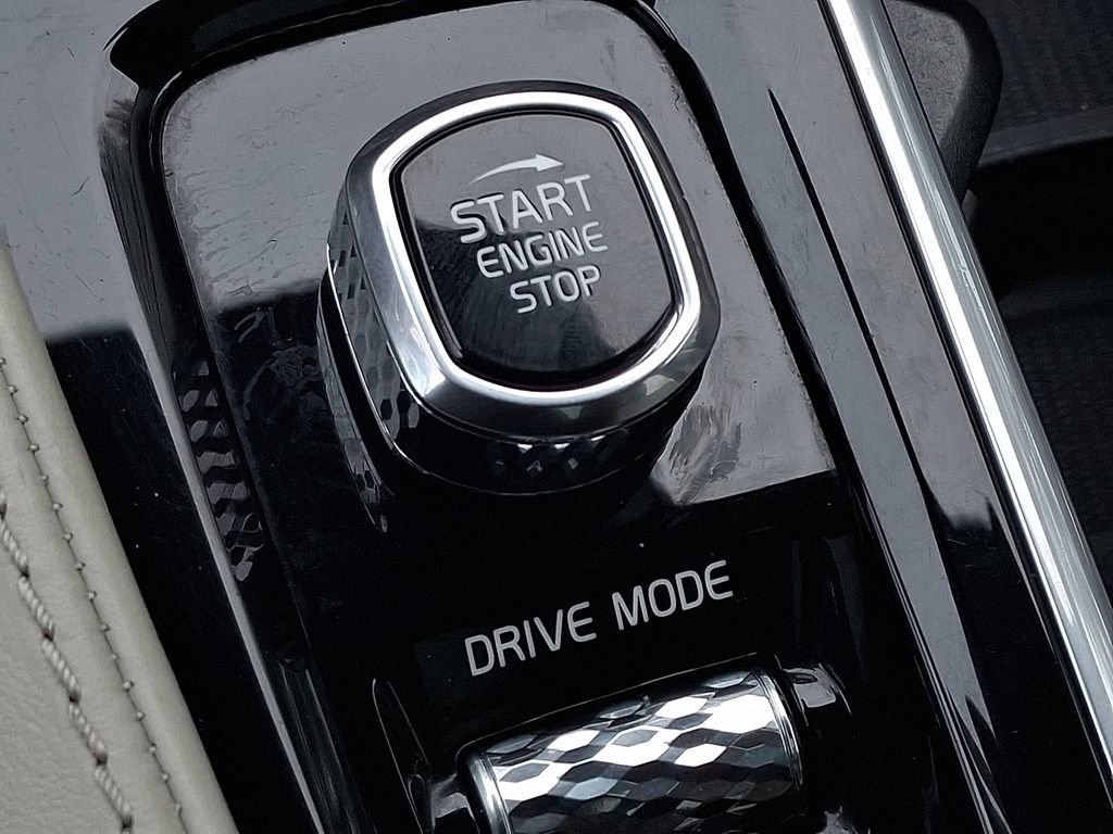 Used 2019 Volvo XC90 T6 Inscription w/ Luxury Package image 24