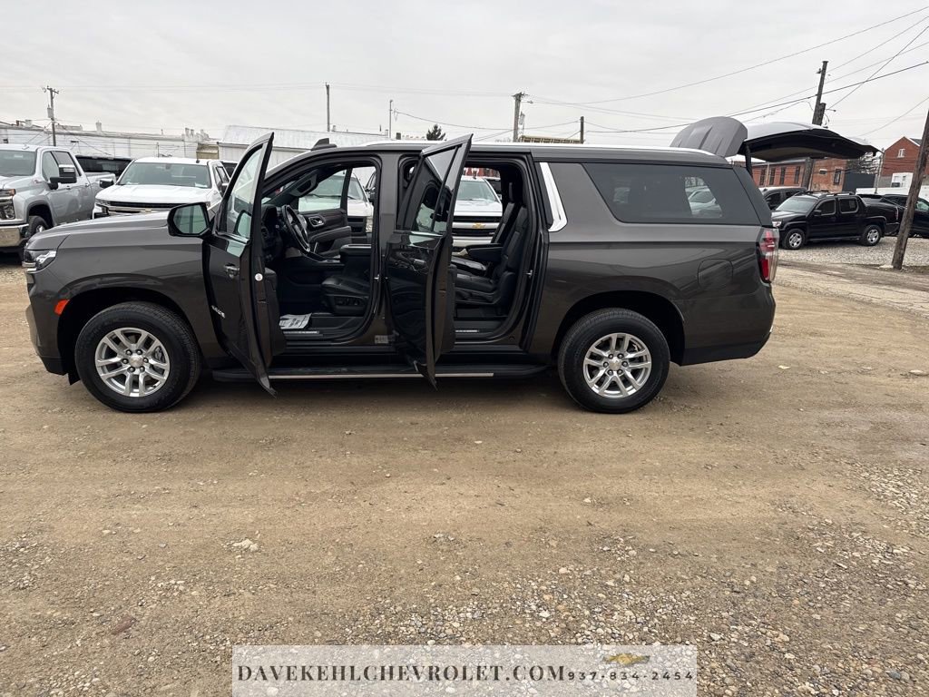 Certified 2021 Chevrolet Suburban LT w/ Luxury Package image 29
