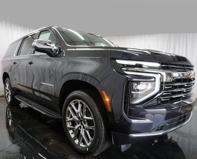 New 2026 Chevrolet Suburban Premier image 2