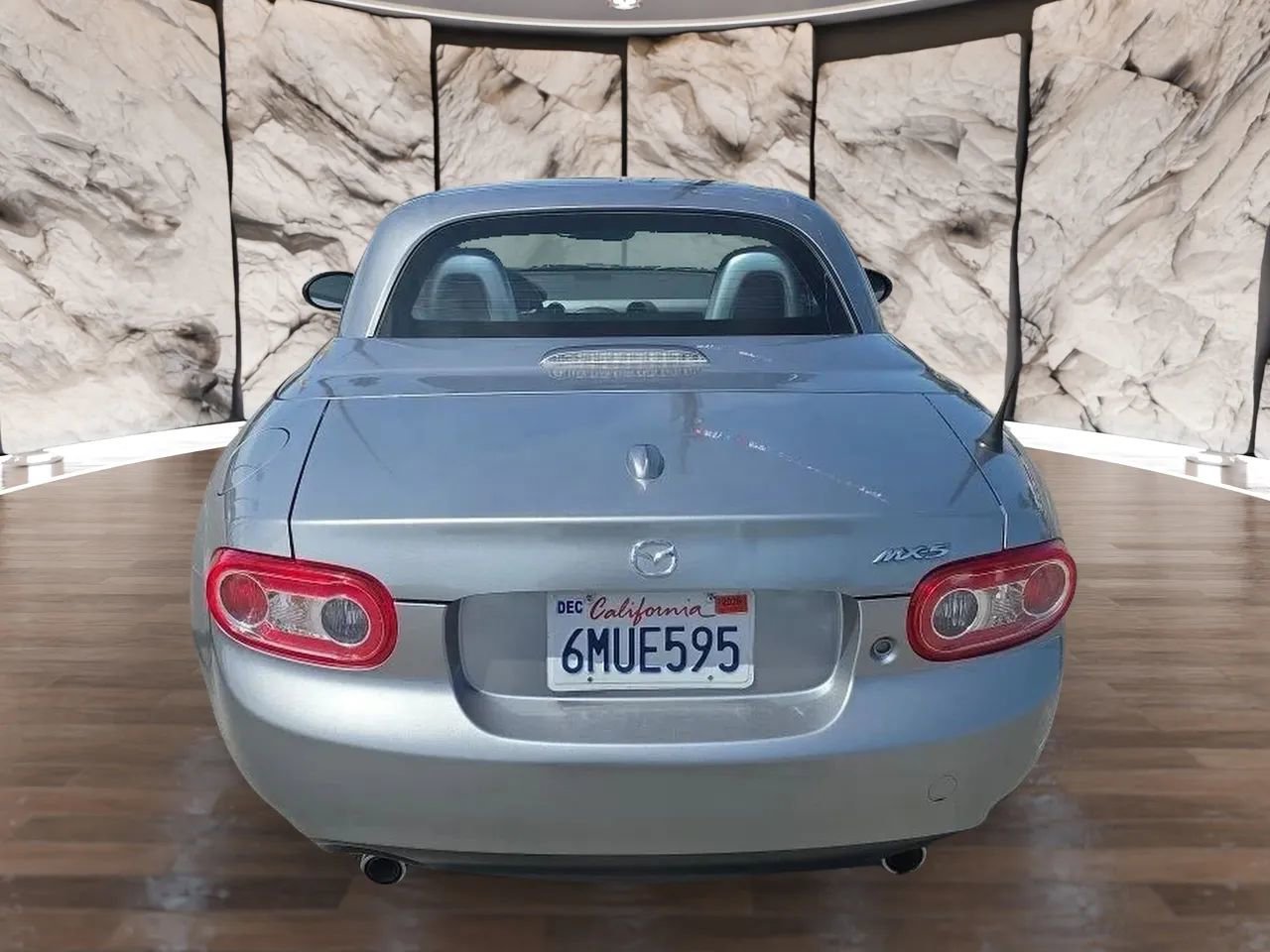 Used 2011 MAZDA MX-5 Miata Grand Touring w/ Premium Pkg RWD image 5