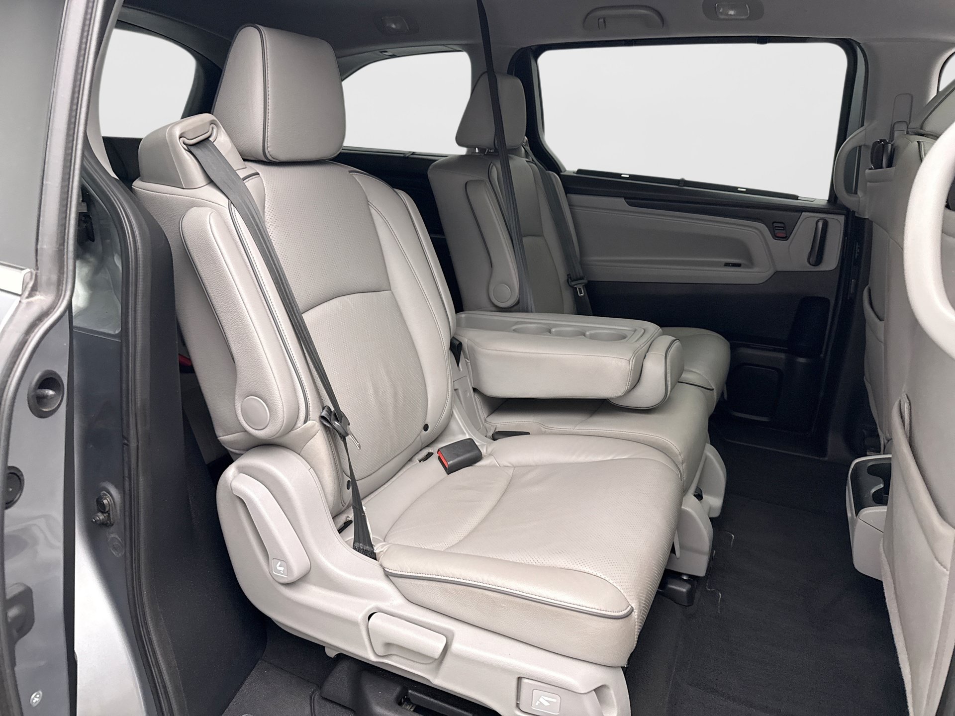 Used 2023 Honda Odyssey Elite image 19