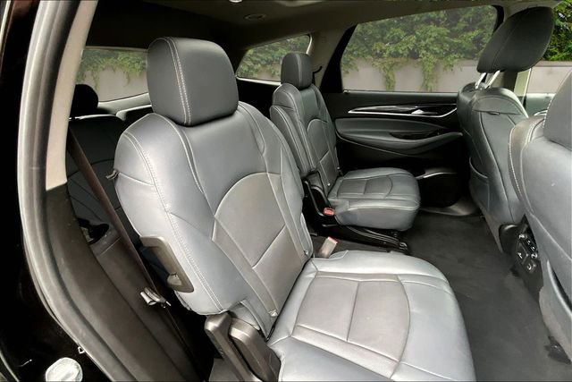 Used 2019 Buick Enclave Essence AWD/4WD image 25