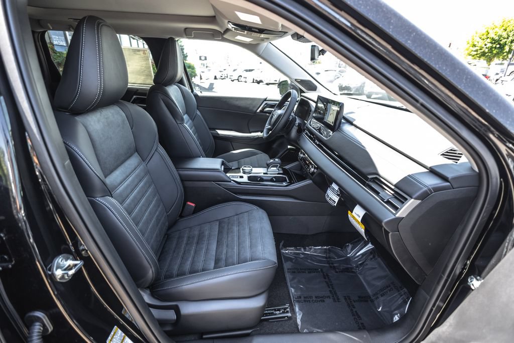 New 2026 Mitsubishi Outlander SE AWD/4WD image 28