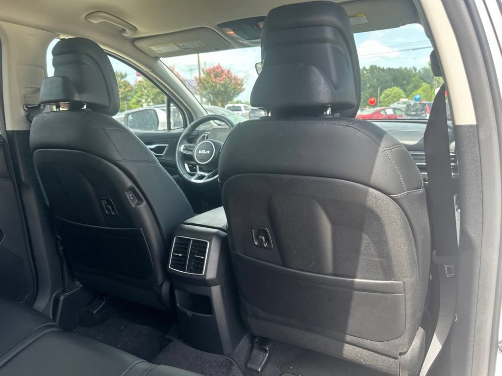 Used 2023 Kia Sportage EX FWD image 31