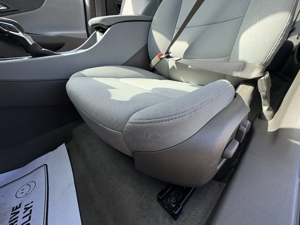 Used 2024 Chevrolet Malibu LT FWD image 32