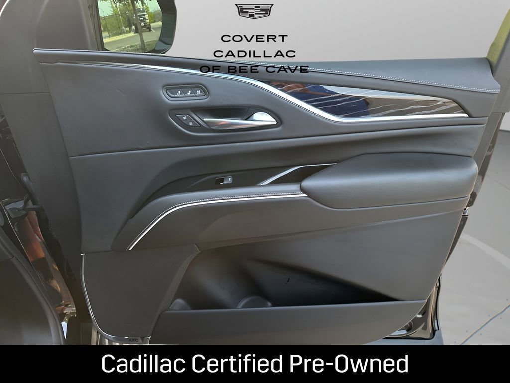 Certified 2023 Cadillac Escalade ESV V w/ LPO, ONYX Package image 15