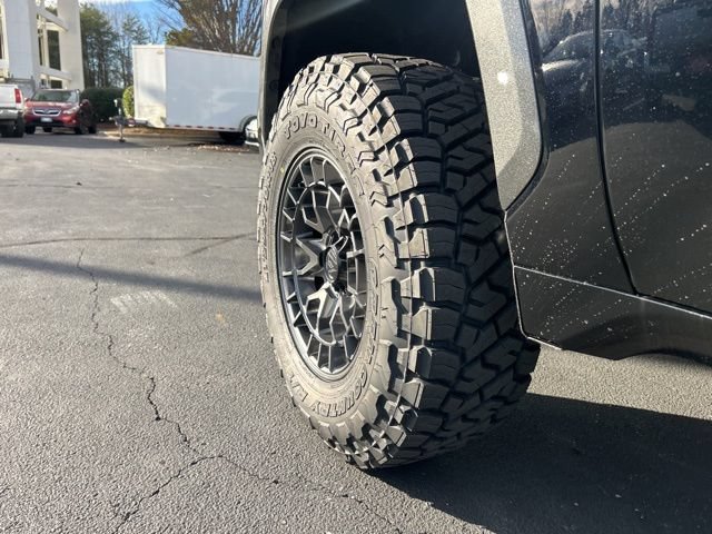 New 2026 Toyota Tundra Limited AWD/4WD image 11