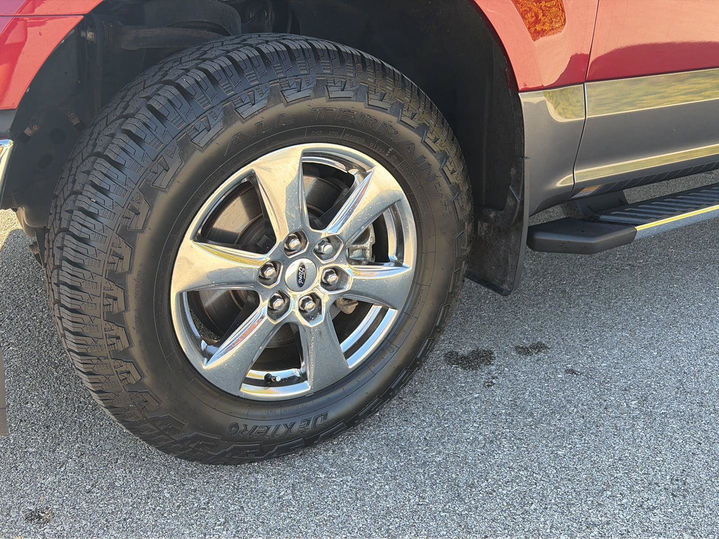 Used 2018 Ford F150 XLT w/ Equipment Group 302A Luxury AWD/4WD image 9