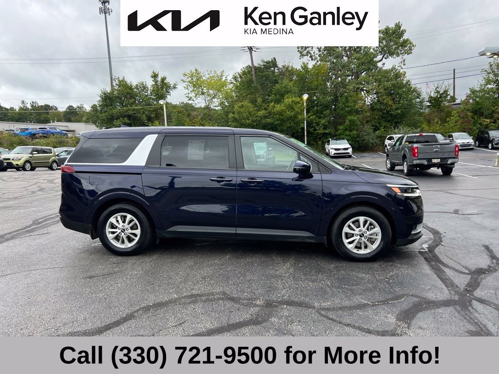 Certified 2024 Kia Carnival LX FWD image 8