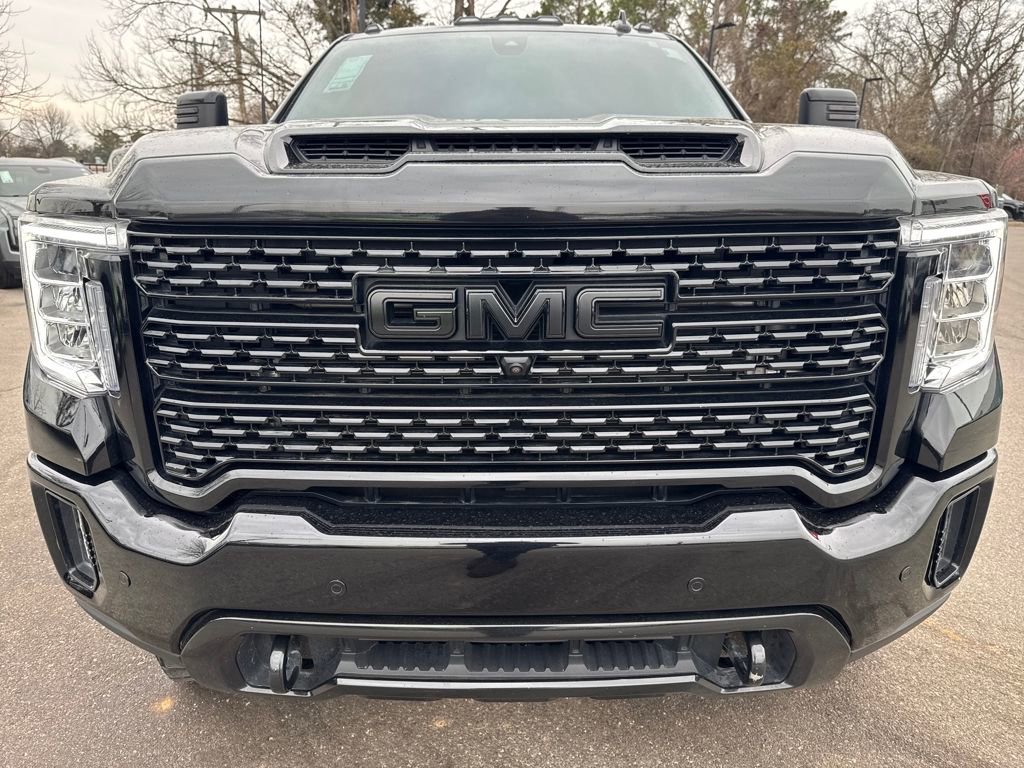 Used 2022 GMC Sierra 3500 Denali w/ Denali Black Diamond Edition image 38
