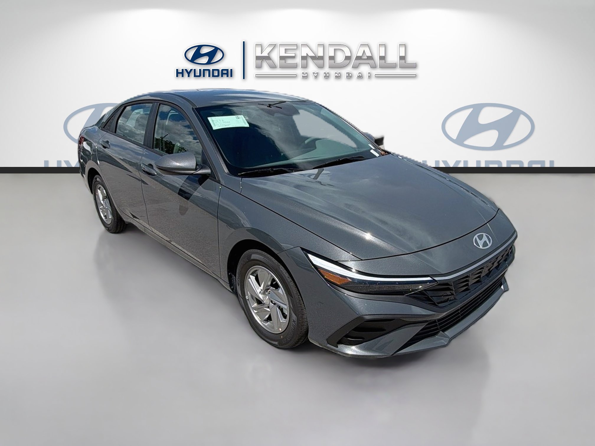 New 2026 Hyundai Elantra SE