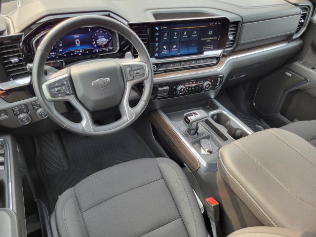 Used 2024 Chevrolet Silverado 1500 RST w/ Convenience Package II AWD/4WD image 26