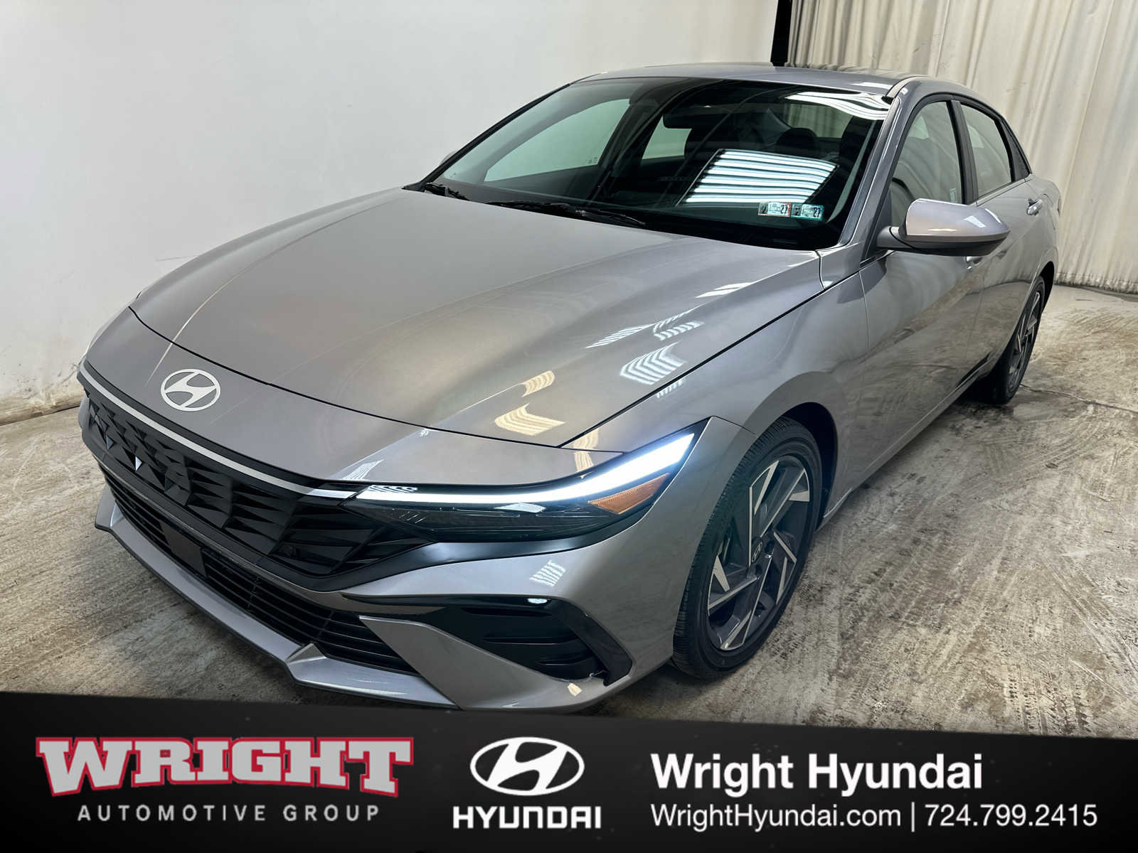 Certified 2025 Hyundai Elantra SEL image 3