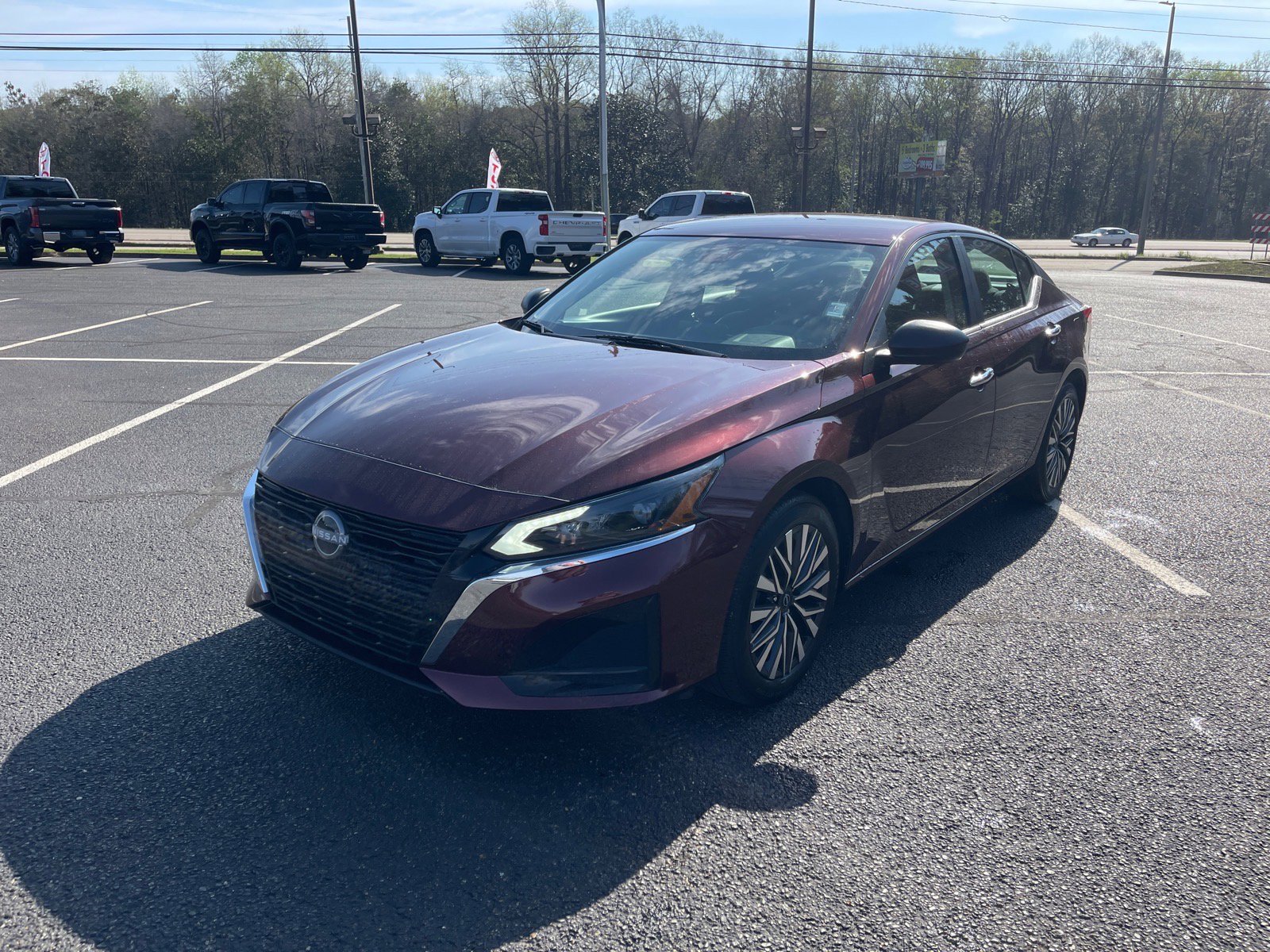 Used 2025 Nissan Altima 2.5 SV image 3