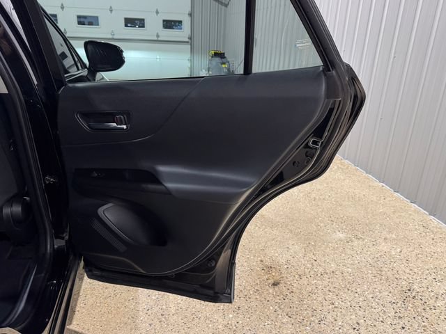 Used 2021 Toyota Venza LE w/ Carpet Mat Package (TMS) AWD/4WD image 25
