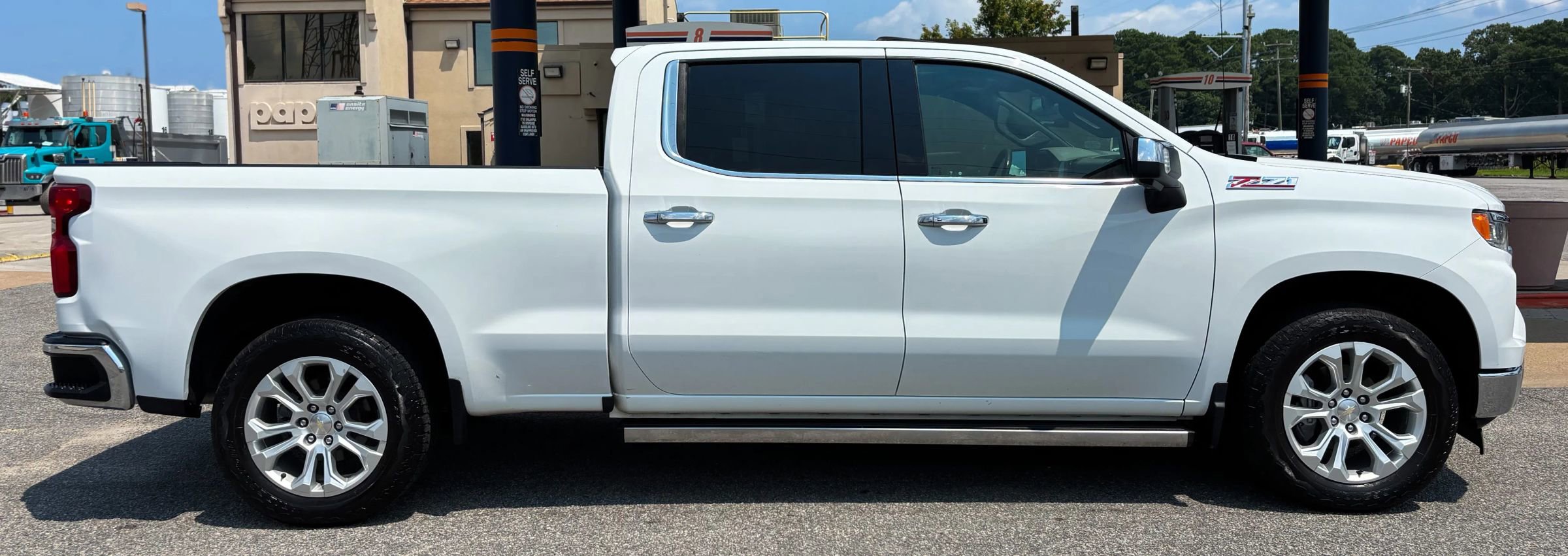 Used 2022 Chevrolet Silverado 1500 LTZ w/ LTZ Convenience Package II image 7