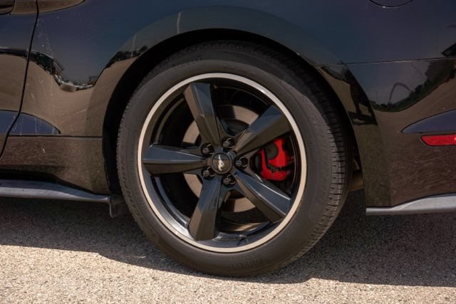 Used 2019 Ford Mustang Bullitt w/ Bullitt Electronics Package RWD image 11