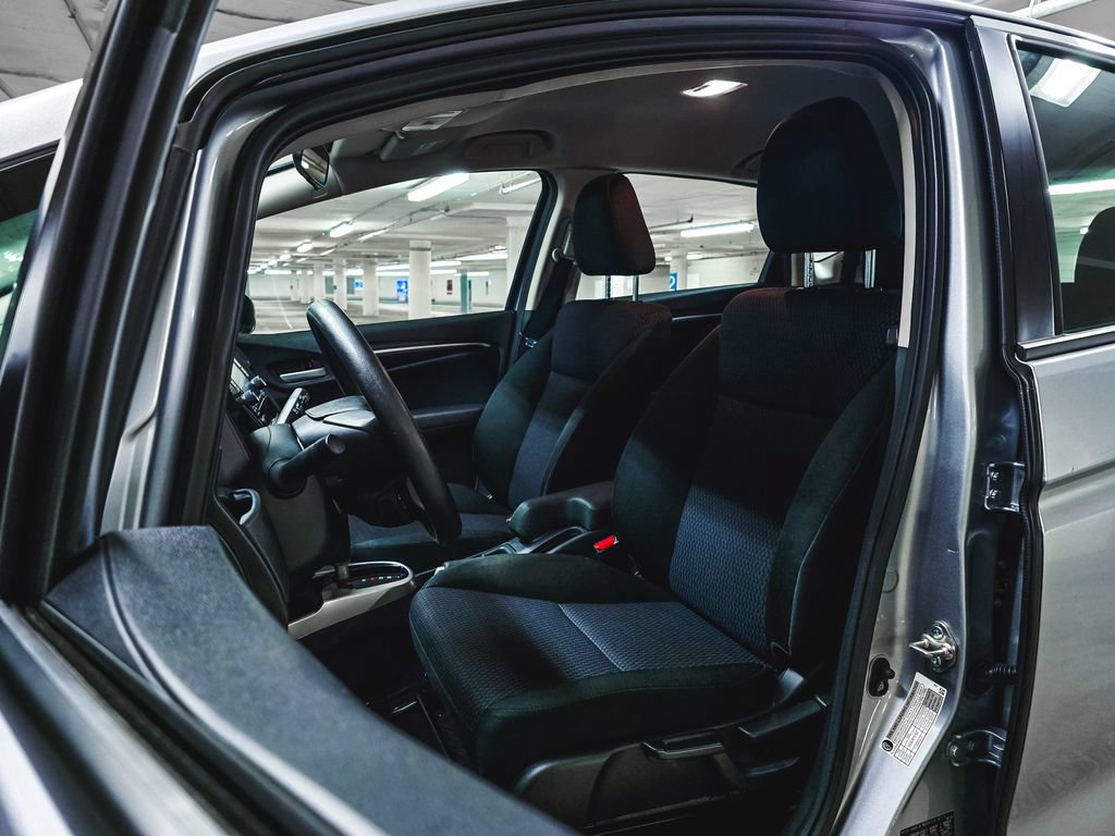 Used 2020 Honda Fit LX image 16