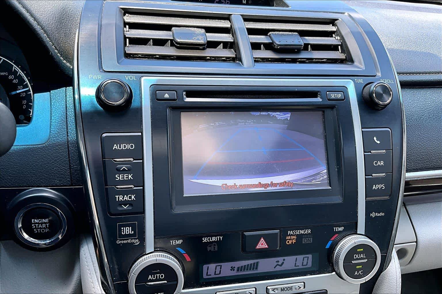 Used 2012 Toyota Camry XLE w/ Leather Pkg FWD image 27