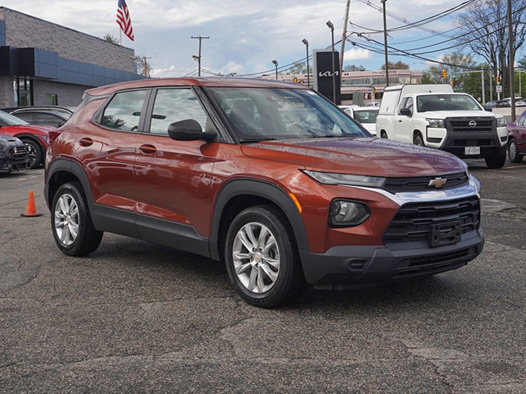 Used 2021 Chevrolet TrailBlazer LS FWD image 38