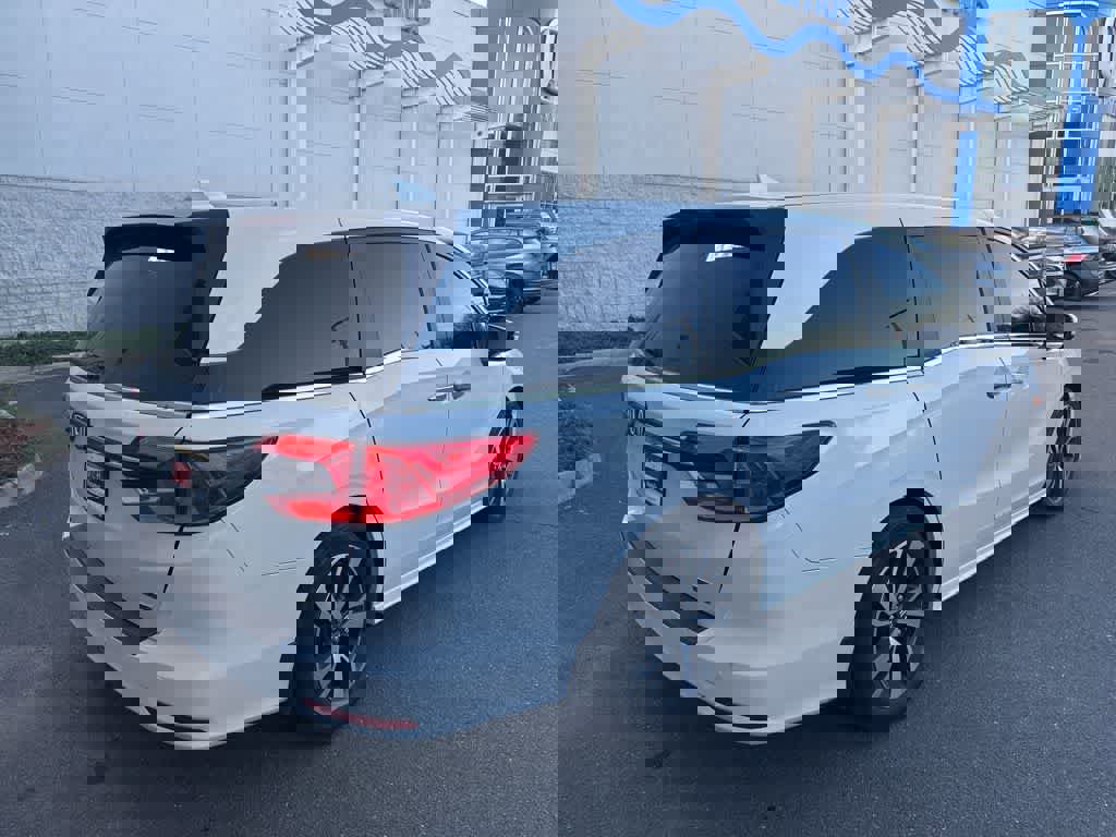 Certified 2023 Honda Odyssey Touring image 10