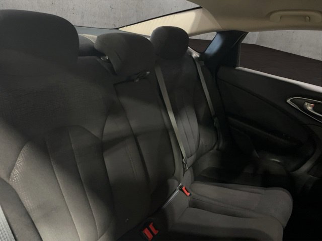 Used 2015 Chrysler 200 Limited w/ Convenience Group FWD image 19
