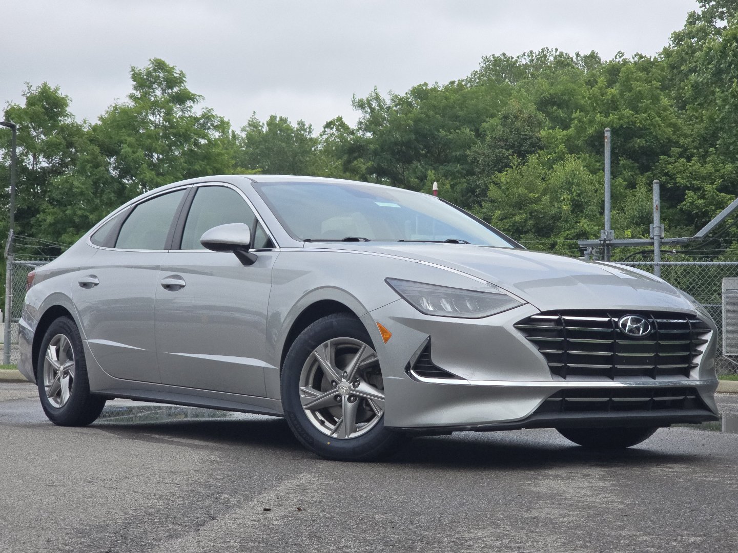 Used 2021 Hyundai Sonata SE FWD image 1