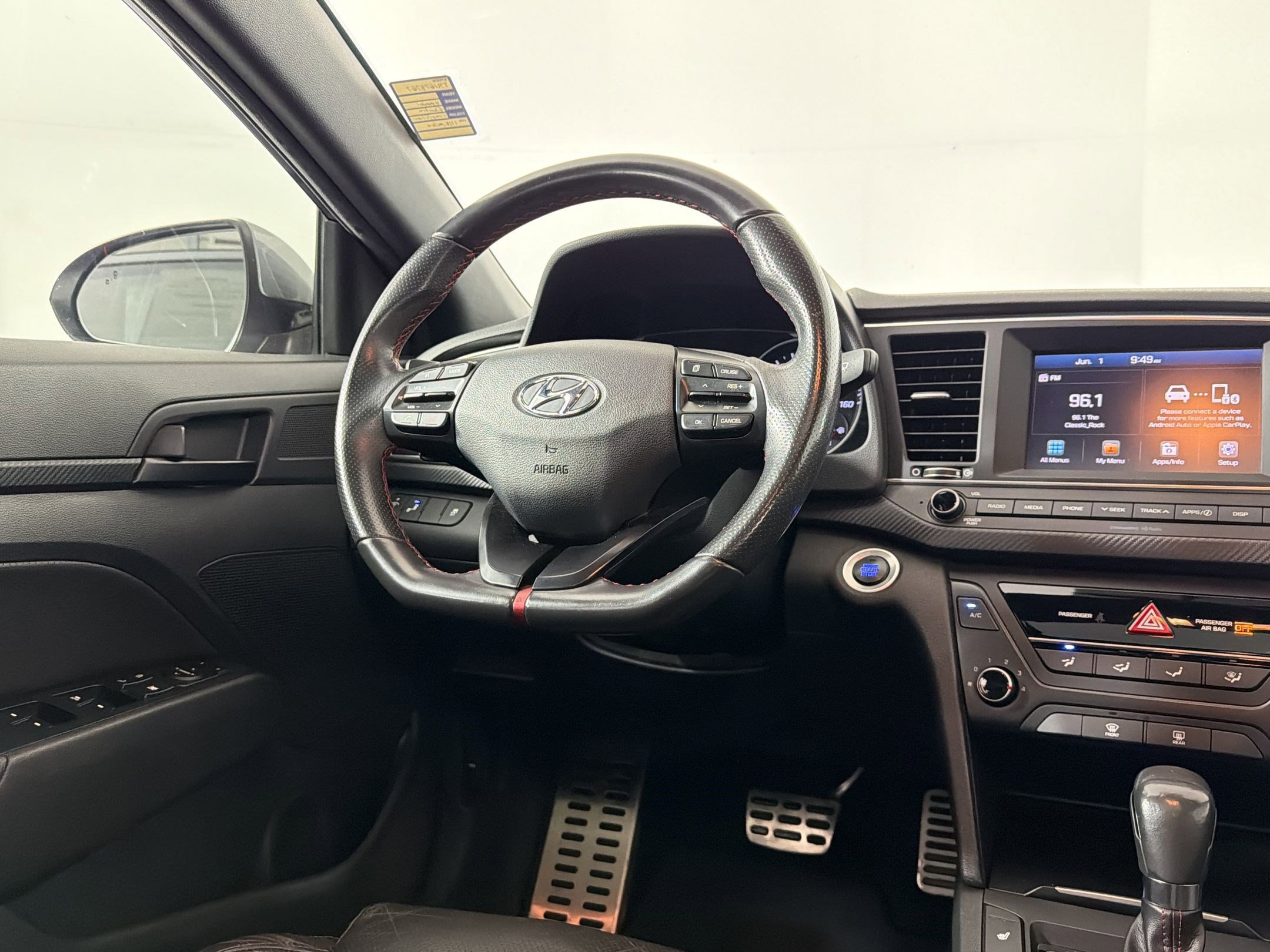 Used 2018 Hyundai Elantra Sport FWD image 27