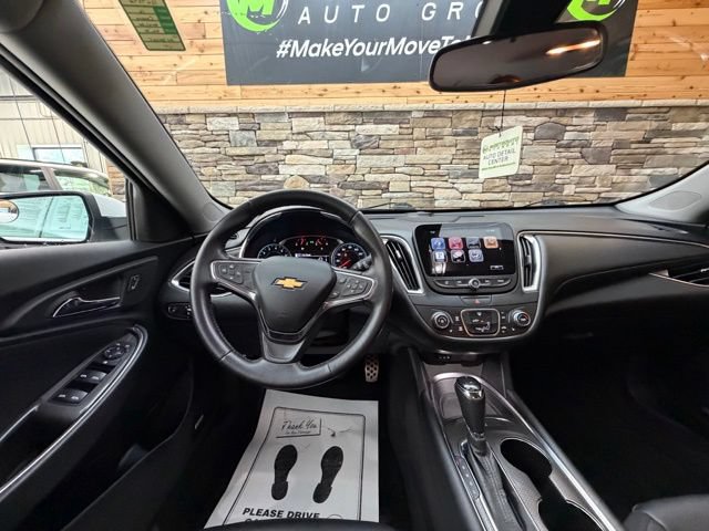 Used 2016 Chevrolet Malibu LT w/ Leather Package FWD image 19