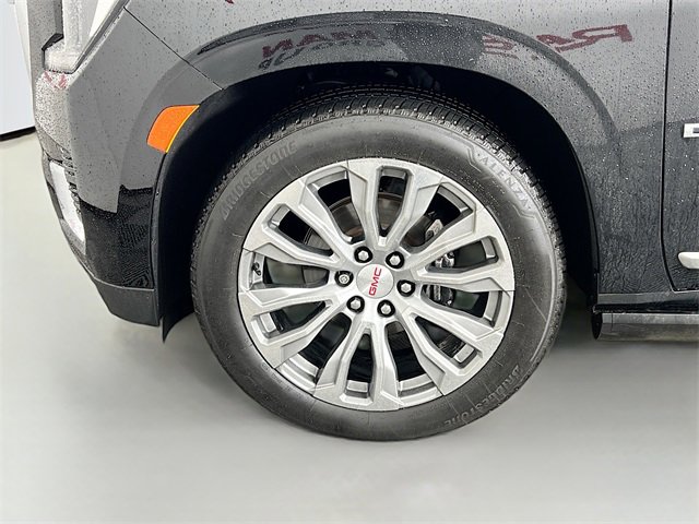 Used 2021 GMC Yukon Denali w/ Denali Ultimate Package image 11