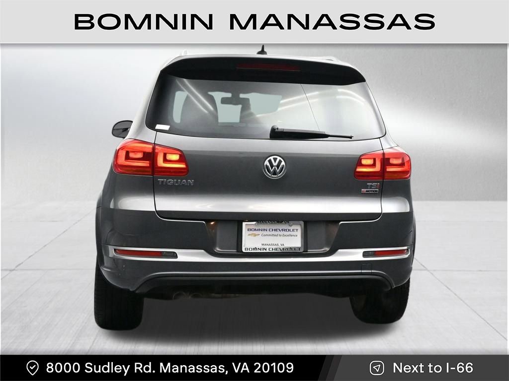 Used 2016 Volkswagen Tiguan R-Line image 4