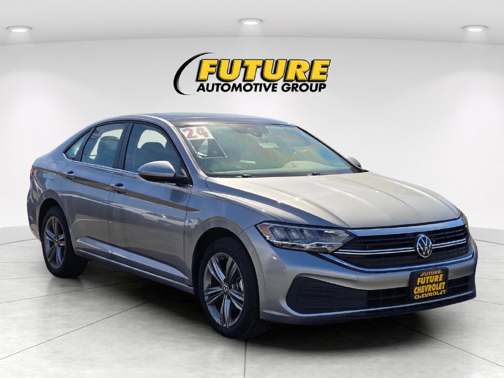 Used 2024 Volkswagen Jetta SE