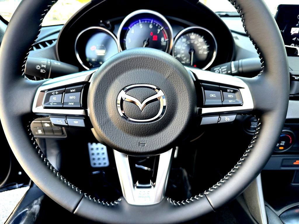 New 2026 MAZDA MX-5 Miata Sport w/ Interior Package RWD image 13