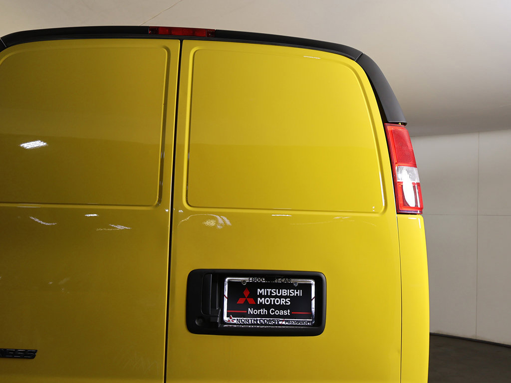 Used 2023 Chevrolet Express 2500 RWD image 12