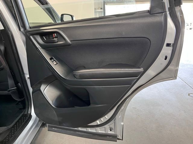 Used 2016 Subaru Forester 2.5i image 15