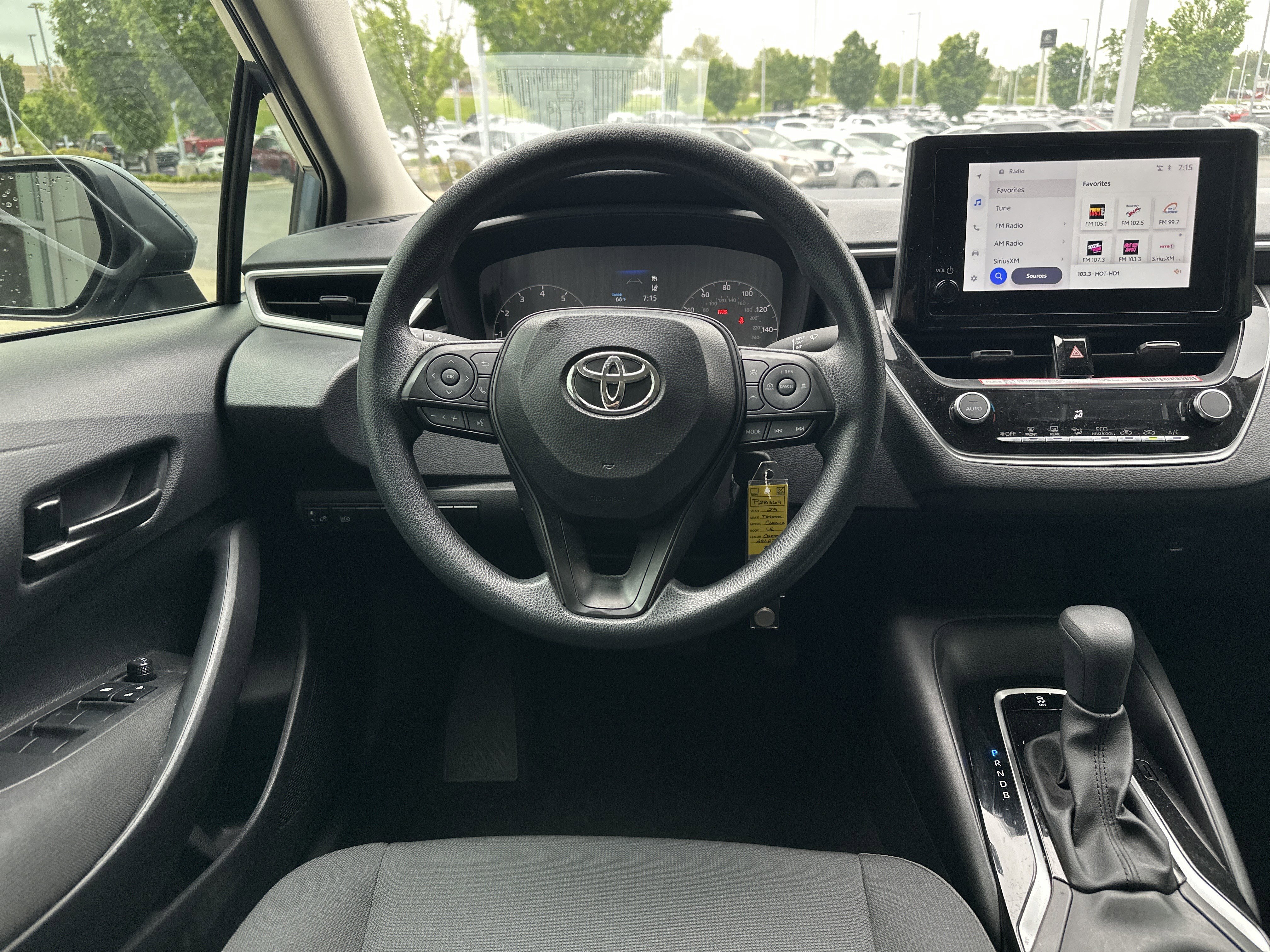 Used 2025 Toyota Corolla LE FWD image 16