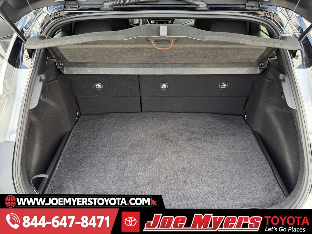 Used 2025 Toyota Corolla SE image 29