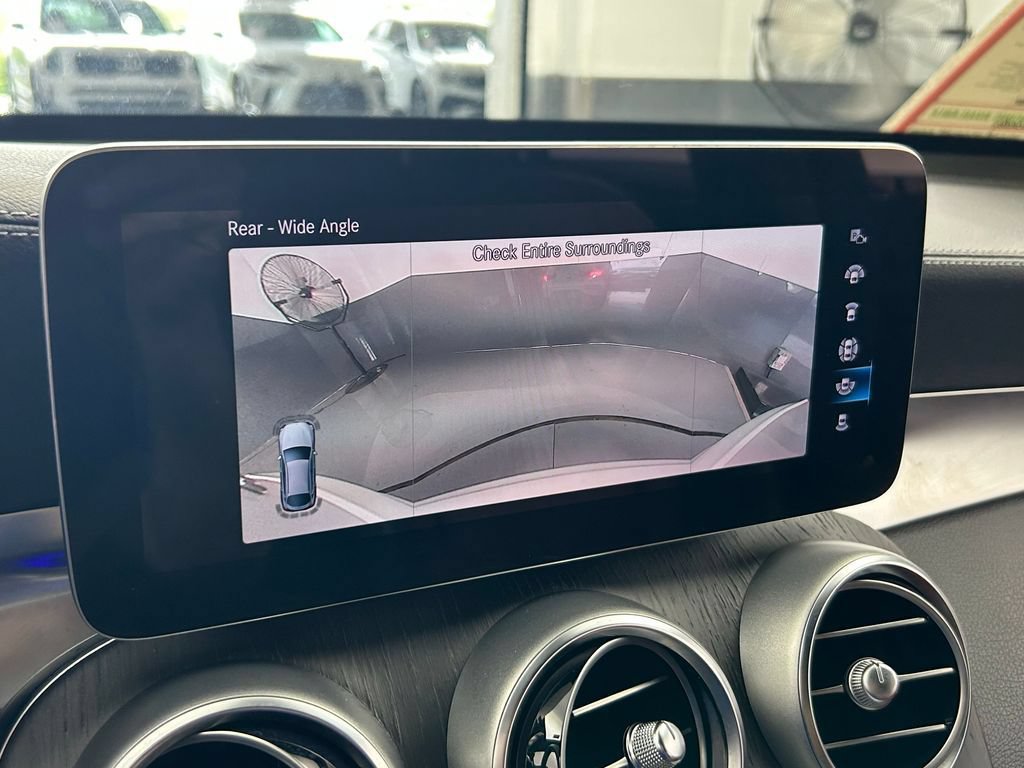 Used 2022 Mercedes-Benz GLC 300 4MATIC Coupe image 30