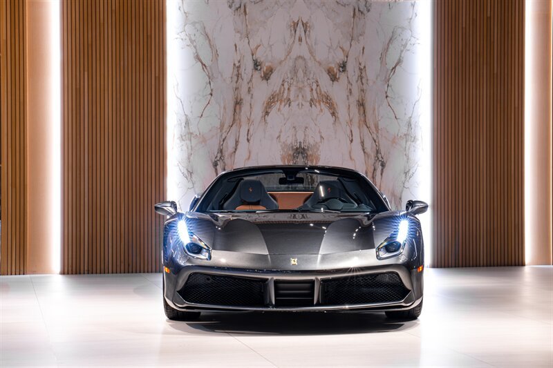 Used 2018 Ferrari 488 Spider RWD image 3