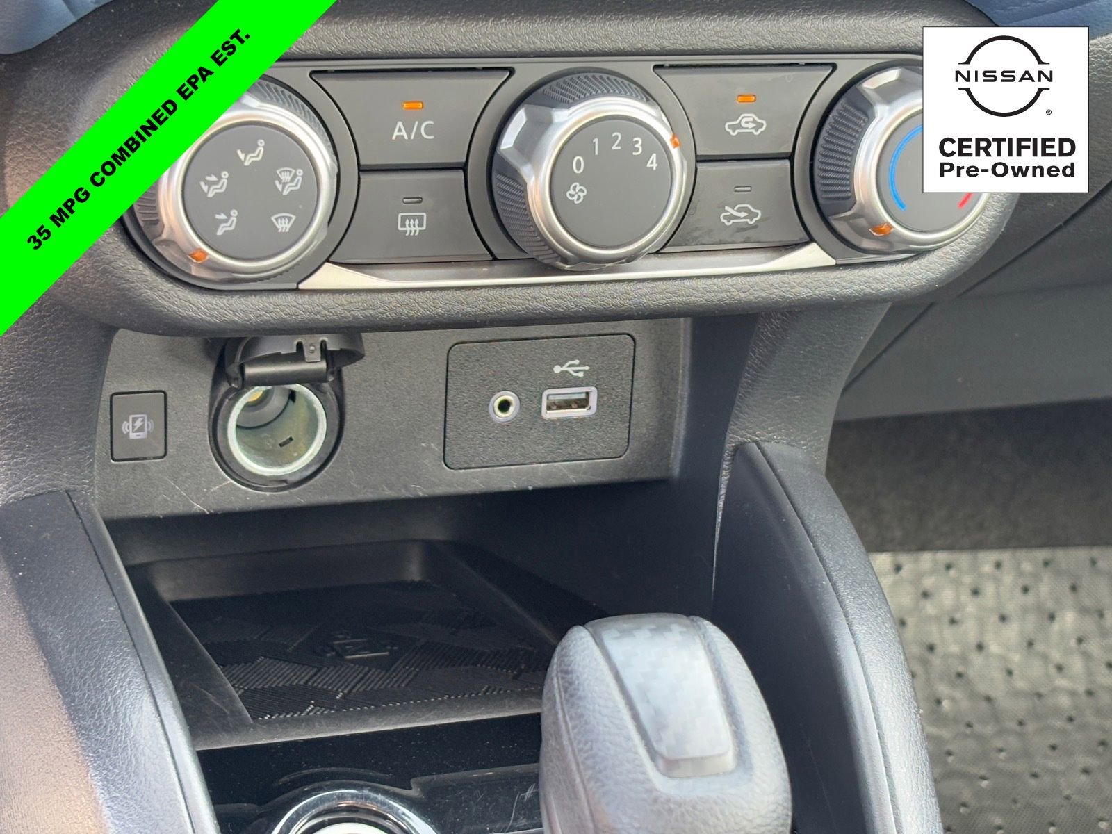 Certified 2025 Nissan Versa SV FWD image 26