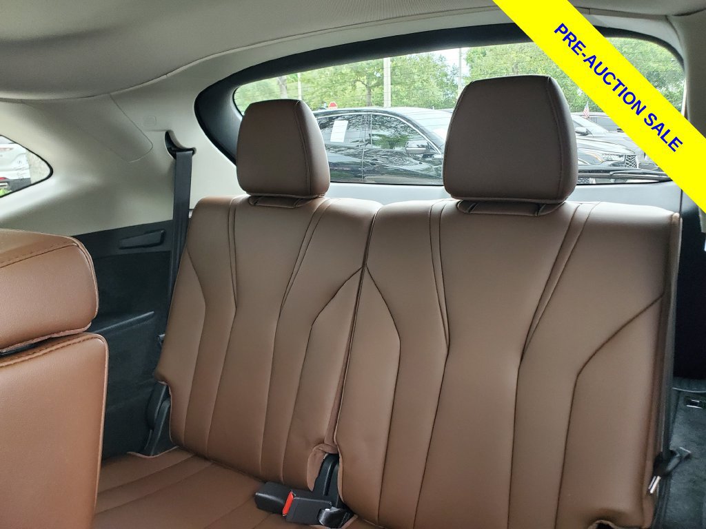Used 2024 Acura MDX w/ Technology Package FWD image 14