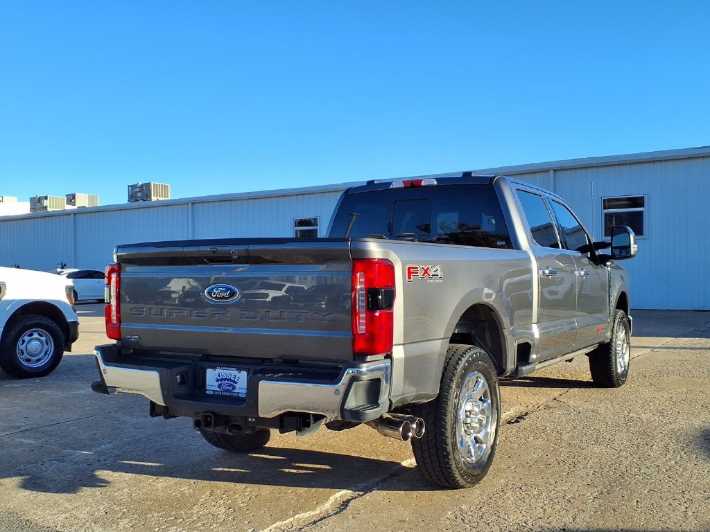 Used 2026 Ford F350 Lariat w/ Lariat Ultimate Package AWD/4WD image 20