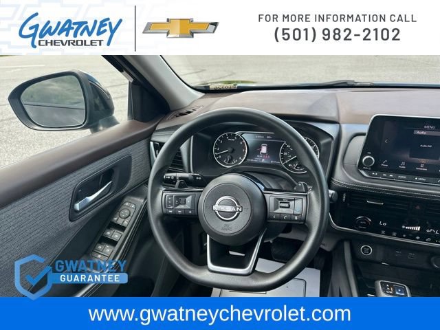 Used 2022 Nissan Rogue SV FWD image 22