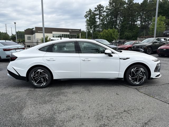 New 2026 Hyundai Sonata SEL FWD image 9